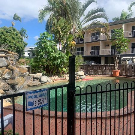 Cairns City Sheridan Motel Exterior photo